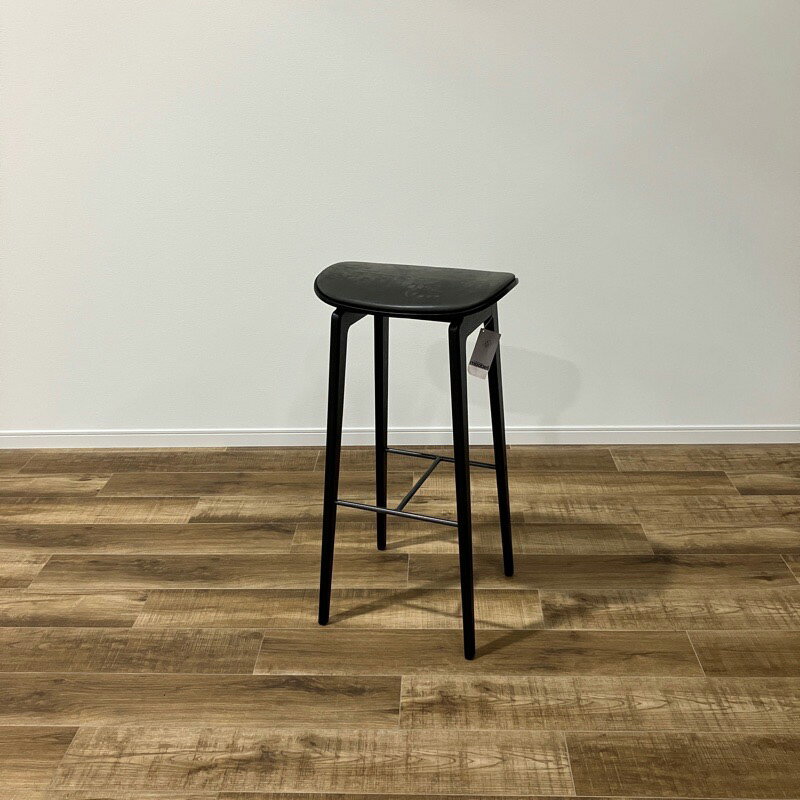 NORR11 NY11 Bar Stool (75cm) Black Oak(幅405×奥行305×高さ750mm 北欧　モダン　シンプル　チェア　バースツール)【中古】