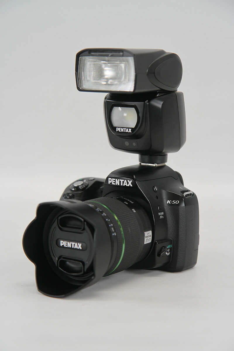 ペンタックス PENTAX K-50P デジタル一眼 カメラ本体 ブラックレンズ 18-55mm F3.5-5.6AL WR【一カ月保証有り】【大阪発】【送料無料】