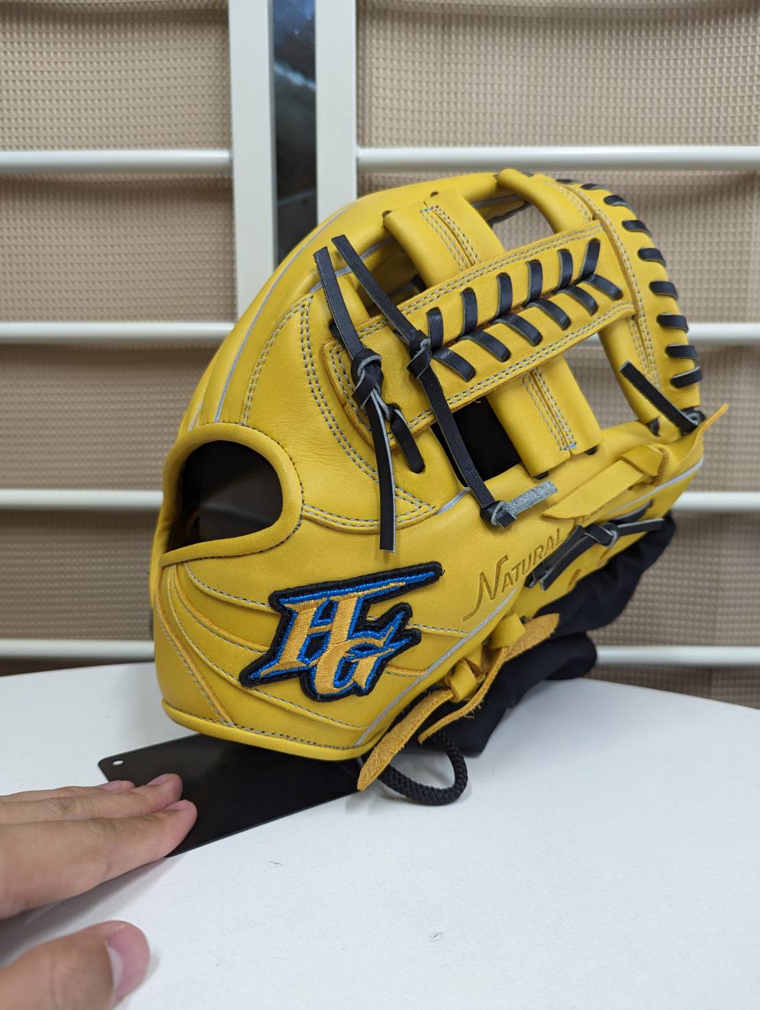 楽天市場】ハイゴールド 軟式グローブ(カラーイエロー)(野球 楽天市場】ハイゴールド 軟式グローブ(カラーイエロー)(野球