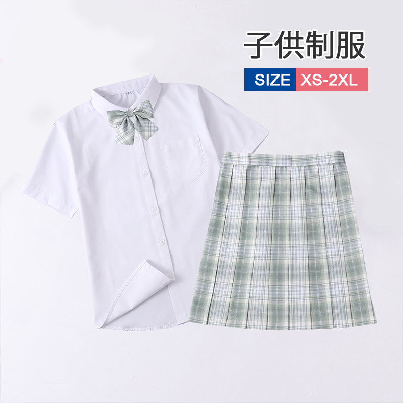 商品名称：セーラー服 セット内容：上着+スカート(ネクタイ/リボンはランダム出荷します) カラー：写真色 サイズ：XS-2XL 材質：ポリエステル+コットン 生産国：中国 【注意事項】 ※サイズは測定方法によって、若干の誤差がある場合がございます。 ※商品のお色は、照明、モニターの発色の具合により、実物と多少の違いことがございます。ご了承ください。 ※モデル・写真に使用されているアクセサリー・小物は別途記載が無い限り付属いたしません。 ※送料無料の場合は北海道/鹿児島/沖縄/離島への発送には別途追加送料が必要です。ご注文時には追加送料は加算されておりません。 ※商品の品質には万全を期しておりますが、万が一、不良・破損・誤納品・発送漏れなどがございましたら、メールやお電話で遠慮なくお申し付けください。 ※連絡せず、ショップレビューに悪い評価をつけることをお控えようお願い致します。