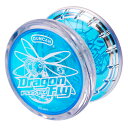 ヨーヨー／ダンカン ドラゴンフライ クリア×ブルー／スピンギア／(株)そろはむ DUNCANの名機ドラゴンフライが長い時を経てフルリニューアル。 バタフライ型のボールベアリングヨーヨーとして長く販売されていたドラゴンフライが、トランスアクセルの入門機として再登場。 見た目も紙キャップがプラスチックのキャップに変更になっただけでなく、シェイプもエッジが落ちたモダンな形状に変更。適度な回転とリターンで、初めてのヨーヨーとして扱いやすいモデルとなっています。 見た目の特徴であったバンプの連続は機種の特徴として引き継がれています。 スピンギアのオリジナルデザインの限定キャップ版も合わせて登場です。 初心者モデルなので上級者が使いこなすにはたくさんの工夫の余地が残されています。 48mmキャップ、プラスティックベアリング、軸を交換することでベアリング機種にアップグレード可能と過去のレガシーを活かしきって、トリックをするだけではなく、お手軽なパーツ組み換えによるModsを楽しむことができるダンカンらしい入門機となっています。 メーカー希望小売価格：1,200円（税抜） 対象年齢：8歳以上