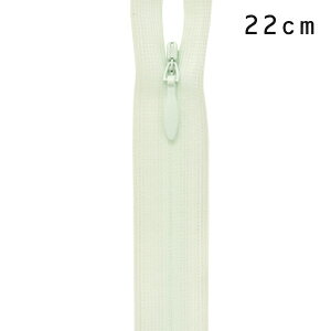 ●樹脂ファスナー●用途：衣料（婦人服スカート、ワンピース・上衣のポケット、袖口）【商品の詳細】エレメント（ファスナーのかみ合う部分）や、縫い目が表地に出ないファスナーです。スカート、ワンピースなどに多く使われます。また、ポケットや袖口につけると、デザインの邪魔をすることなく、機能性を付加することができます。※縫製の際には、専用のミシンガイドが必要です。＜ご注意＞・実際のあき寸法より2〜3cmほど長めのものをご利用下さいませ。・ご購入頂く生地などの色に合わせて、ファスナーをお選びするサービスは行っておりません。ご要望頂きましても、システムの都合上ご対応出来かねますので、何卒ご了承下さいませ。【ご注文前に必ずお読み下さい】・表示価格は1本の価格です。・製造ロット、ご覧になるディスプレイや視覚環境により、実際のカラーと異なる場合がございます。・当社の他オンラインショップと在庫を共有しており、注文が確定しても完売・欠品の場合があります。予めご了承下さい。
