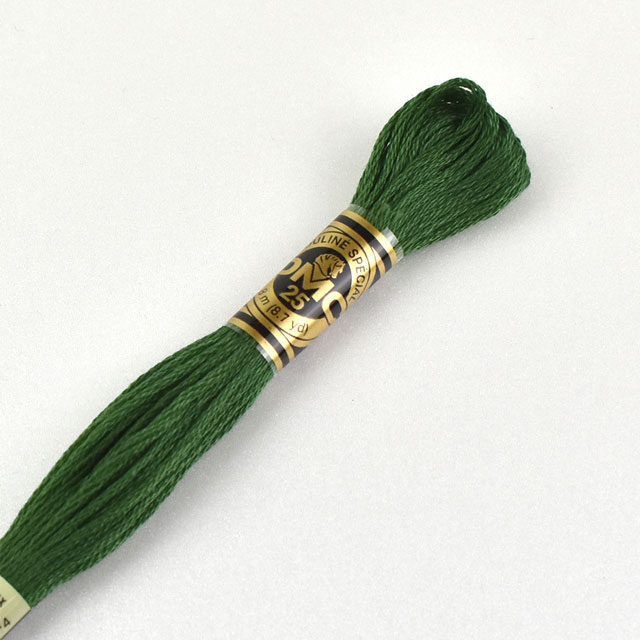 商品画像はサンプル画像のため、実物と色が異なります。目安としてご参照くださいませ。必ず色番号をご確認の上お買い求めください。●素材：100％最高級エジプト綿（長繊維）●容量：長さ約8m、6本撚り●太さ：25番【商品の特徴】1746年にフラン...