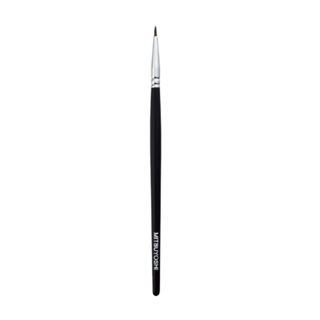 ●素材：馬・合成繊維●サイズ：約全長155mm、毛の長さ6.5mm、毛幅1.6mm【商品の説明】アイラインやフェイスペイント・ボディペイント・ボディアートに適したしなやかなブラシです。※開封された商品の返品・交換は、衛生上一切お受けする事ができません。※予告なく内容成分が変更される場合がございます。※パッケージリニューアルにより、商品画像と異なるパッケージをお届けする場合がございます。【ご注文前に必ずお読み下さい】・表示価格は1本の価格です。・ご覧になるディスプレイ環境により、実際のお色と異なる場合がございます。・予告なくパッケージが変更になる場合がございます。・当社の他オンラインショップと在庫を共有しており、注文が確定しても完売・欠品の場合があります。予めご了承下さい。