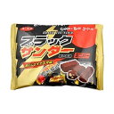 ココアビスケットとプレーンビスケットを練りこんだビスケット生地にチョコレートをコーティングしたお菓子です。ココアのほろ苦さとチョコレートの甘さがマッチしたお菓子で老若男女楽しめます。また一つ一つが食べやすいサイズのため、様々なシチュエーションでシェアできる商品となっています。 ココアビスケットとプレーンビスケットを練りこみチョコレートでコーティングしたお菓子です。食べやすいサイズで家族や同僚とシェアできる商品です。 ブラックサンダーのシェアパック商品です。