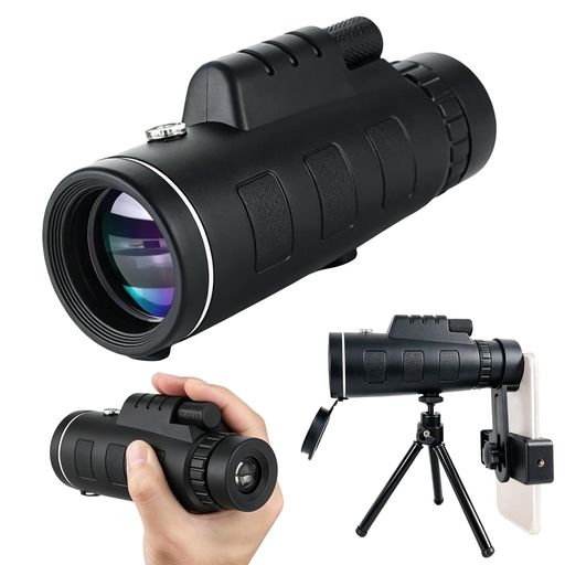 【10X倍率x60mm大口径レンズ】10X倍率と60mm対物レンズを搭載したHD単眼鏡。BAK4プリズムとFMC多層コーティングを採用し、光の透過率を高め、明るくクリアな視界を実現します。照明が変化するライブ会場や屋内イベントでも、快適な観察をサポートします。 【3WAY|手持ち・スマホ撮影・伸縮ミニ三脚対応】本商品はそのまま単眼鏡として使用したり、スマホホルダーを装着して望遠撮影したり、付属の三脚に固定して手ブレを抑え安定した長時間観察や動画撮影を行ったりでき、用途に合わせて自由な使い方ができます。 【スムーズなピント調整】本体に大型フォーカスホイールを搭載し、遠方の野鳥・舞台など対象物まで瞬時にピントを合わせられます。微調整しやすい操作感で、遠くの景色や動く対象もしっかり確認できます。 【スマホ撮影対応】付属のスマートフォンホルダーを使用することで、単眼鏡をスマホ望遠レンズとして活用できます。遠くにいる野鳥の姿、お子様のスポーツ大会、旅行先の景色、ライブやイベントの感動シーンなどをスマートフォンで撮影可能。