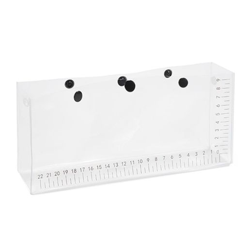【製品仕様】サイズ:縦26cm、横6.2cm、高さ:11.5cm 1個 【高品質素材】:高透明度の PVC 耐性素材を採用したため、保管中のルアー、餌、フックなどの釣りアクセサリーを素早く確認できます。 【使いやすい】使いやすいスナップボタンを採用し、魚の出し入れが素早く可能。ルアー釣りや稚魚 隔離ケースとしての使用時にも魚が逃げにくく、釣り ケースとしての収納力も備えています。 【製品特徴】コンパクトに折りたたみ可能で、収納袋付き。釣りバッグに入れても場所を取らず、マグロバックやアウトドア装備の一部として持ち運びにも最適。 【デザイン】:明確なUV印刷スケールを特徴とするこの魚袋は、追加のツールが必要ないことを保証し、熱心な釣り人の実際的なニーズを満たしながら魚のサイズを簡素化します
