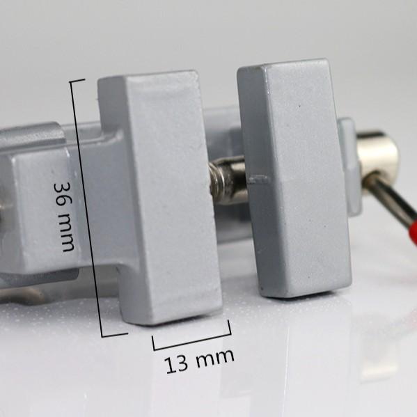 Rakuten - バイス ミニ 直角クランプ A3鋼 DIY工具 小型台バイス 直角固定 工具 金属加工 作業具 固定クランプ 小型工具 便利ツール 実用的
