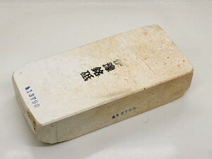 天然砥石伊豫銘砥旧広田村上尾産白梨地共名倉掛け宜しく #90 /1,501g