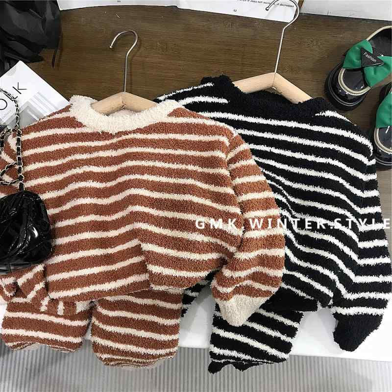 子供用パジャマ セット キッズ 男女兼用 ニット 綿素材 厚手 保温 暖かい ストライプ柄 ルームウェア ホームウェア 上下2点セット 秋冬用 オレンジ ブラック 90cm 100cm 110cm 120cm 130cm 140cm