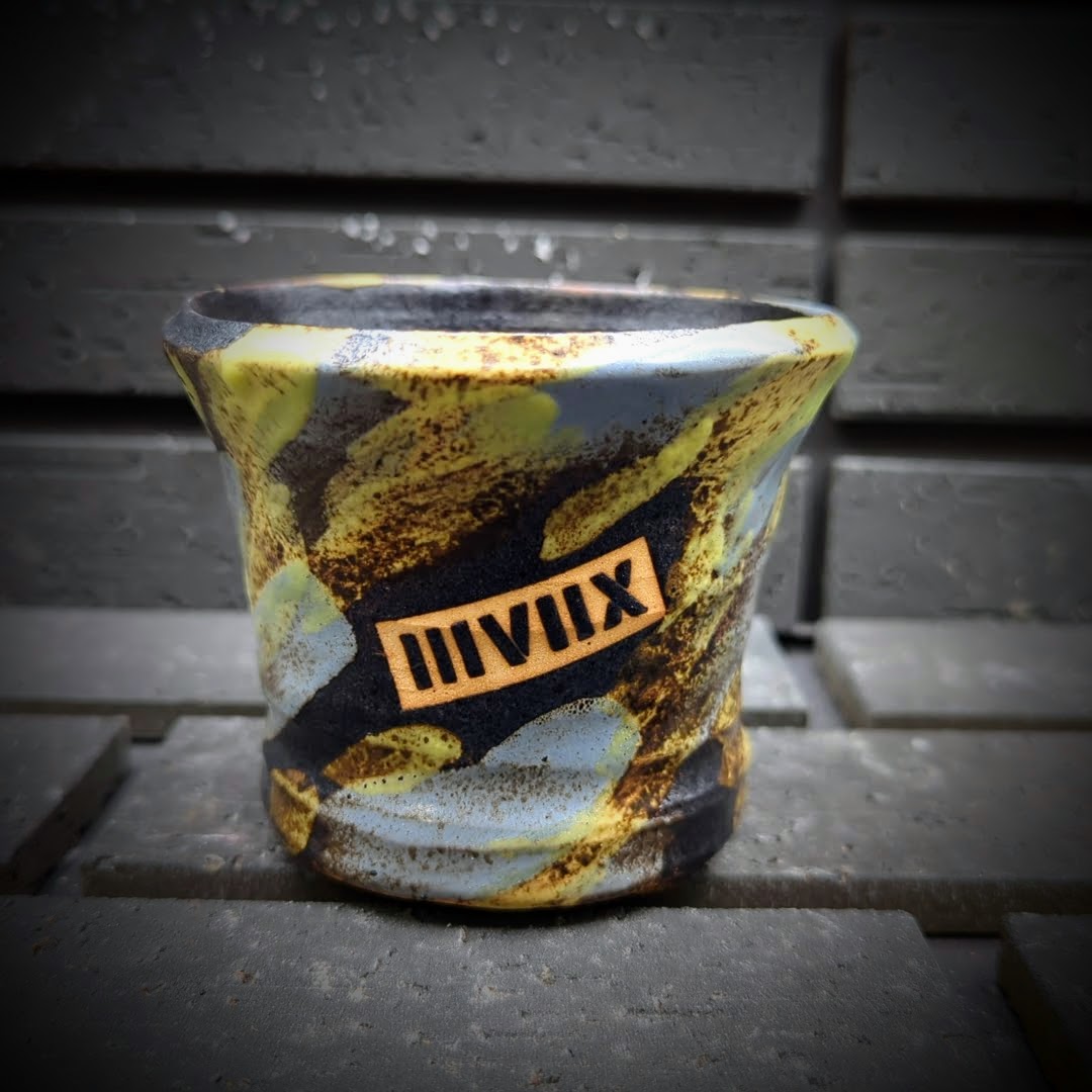 陶器製 植木鉢 Sサイズ Mad Army var.Yellow マッドアーミー イエロー カモフラ柄 迷彩 ミリタリー by ..