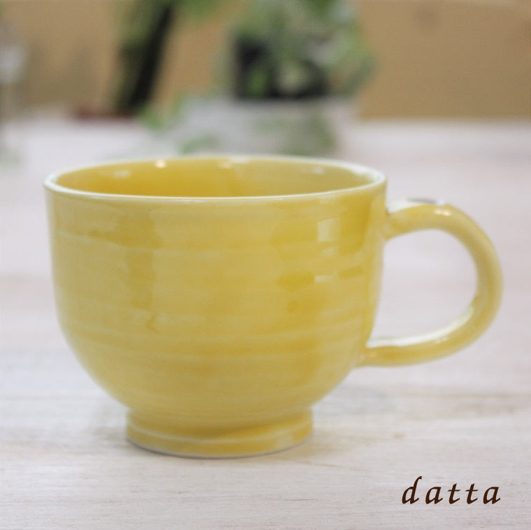 沖縄琉球ガラス datta.沖縄南の島陶芸工房 |datta やちむん カップ 黄色4 おしゃれでかわいい沖縄陶器やちむんと琉球ガラスのカップ