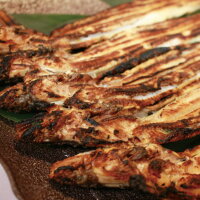 【送料無料】焼き穴子5尾真空パック 特大 約370〜400g! 焼きたてを真空パックでお届け!