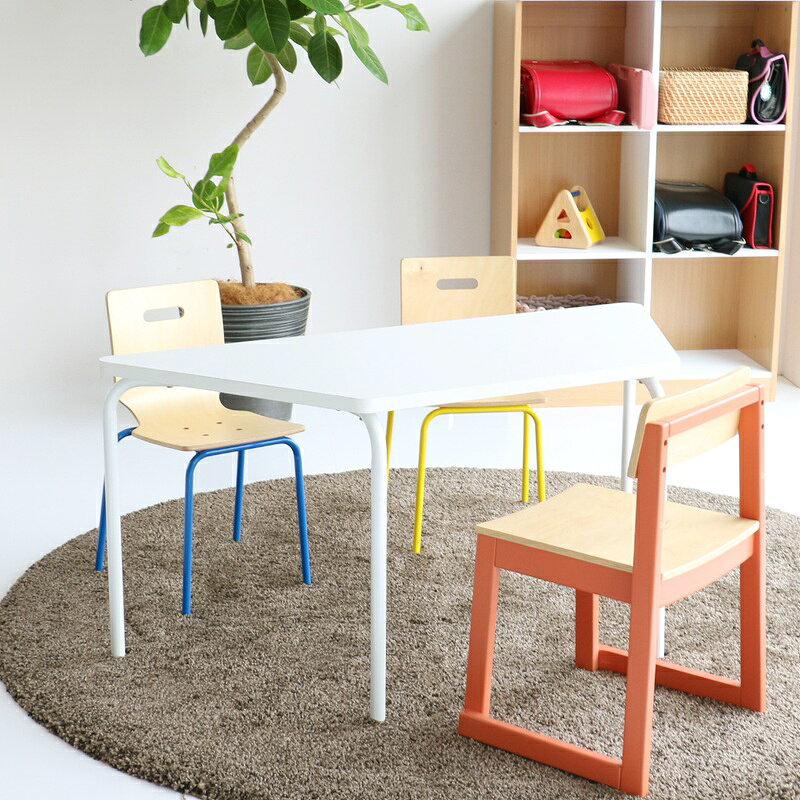 保育園 テーブル 台形 キッズテーブル 幼児用 幅120cm スタッキング 連結可能 学習机 グループ学習 個別指導 教室 塾 レイアウト自由 省スペース 収納 安全設計 角丸 メラミン天板 スチール脚 業務用 おしゃれ [2]
