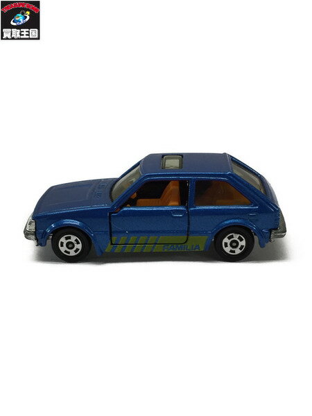 トミカ　4　マツダ　ファミリア1500XG　青【中古】のサムネイル