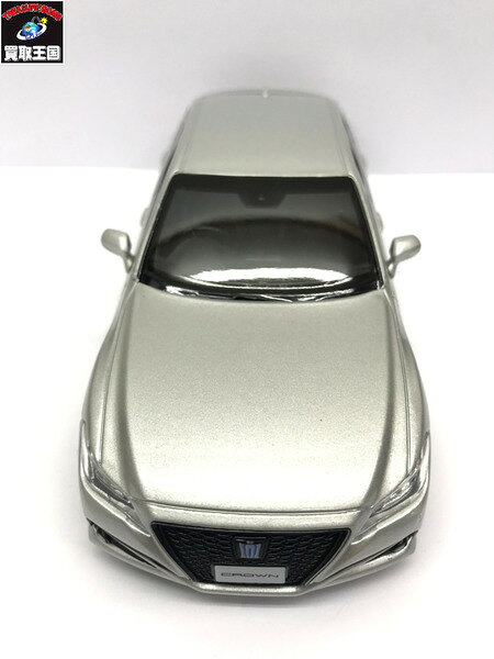 TOYOTA トヨタ CROWN クラウン ミニカー カラーサンプル 1/30 1J6 プレシャスシルバー 非売品【中古】