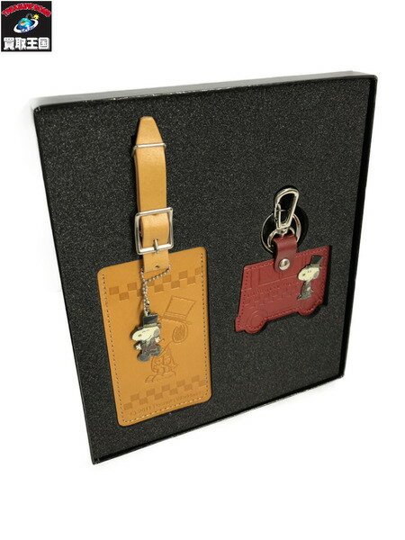 ドアマン スヌーピー　レザー　キーホルダー＆バゲージタグ　【中古】のサムネイル