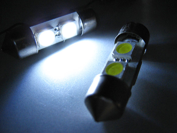 Rakuten - 【1107】2連 Super Bright SMD ルームランプ 31mm ホワイト