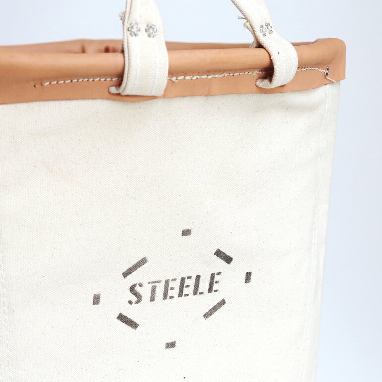 【お得な5のつく日★ポイント10倍】STEELE CANVAS BASKET[スチールキャンバスバスケット]ROUND CASTER BASKET #186 1.5bu (white×tan leather rim)[バスケットワゴン ラウンド型 大容量 キャスター移動 革 持ち手付 収納 ランドリー 衣類 アメリカ] okotico-10041663 CDC general store サンプル画像2