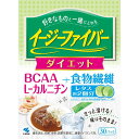 イージーファイバー　トクホ イージーファイバー　乳酸菌プラス 飲み物に加えるだけでお通じの改善に役立つ食物繊維を手軽に摂れる、天然原料から生まれた水に溶ける食物繊維。 ・話題の成分L-カルニチンとBCAA(バリン・ロイシン・イソロイシン)を新配合！ ・1パックでレタス約2コ分の食物繊維が補給できます。 ・飲み物などにサッと溶け、ゼラチン状になりません。お茶やジュースなどの飲み物にどうぞ。 ・ほとんど無味・無臭なので飲み物の味も香りも変わりません。 ・バックの中に忍ばせておけば、どこでも手軽に、しっかり食物繊維が補えます。 ※本品は特定保健用食品ではありません 商品情報 商品名 イージーファイバーダイエット 内容量 30パック 区分 食物繊維配合食品 剤型 粉末 原材料名 難消化性デキストリン、L-カルニチンL-酒石酸塩、pH調整剤、ロイシン、イソロイシン、バリン 栄養成分 (1パック5.8g当たり) エネルギー・・・7.5kcaLたんぱく質・・・0.046g脂質・・・0g糖質・・・0〜0.83g食物繊維・・・4.8gナトリウム・・・1.9〜76mgコレステロール・・・0mgロイシン・・・5mgイソロイシン・・・2.5mgバリン・・・2.5mgL-カルニチン・・・75mg ご使用上の注意 ・直射日光をさけ、涼しいところに保存してください。 ・製品は一度に大量に摂りすぎると、おなかがゆるくなることがあります。 ・お子さまや妊娠・授乳期の方にもお召し上がりいただけますが、飲み過ぎるとおなかがゆるくなることがありますので、摂取量に充分注意してください。 ・水などの透明な飲み物に入れると、少し黄色くなりますが、品質に問題はありません。 ・まれに食物繊維の焦げ付きによって茶色い粉が見られることがありますが、品質に問題はありません。 ・食生活は、主食、主菜、副菜を基本に、食事のバランスを。 問い合わせ先 小林製薬株式会社 お客様相談室 〒541-0045 大阪市中央区道修町4-3-6　TEL：0120-5884-01 受付時間 : 09：00-17：00(土・日・祝日を除く)