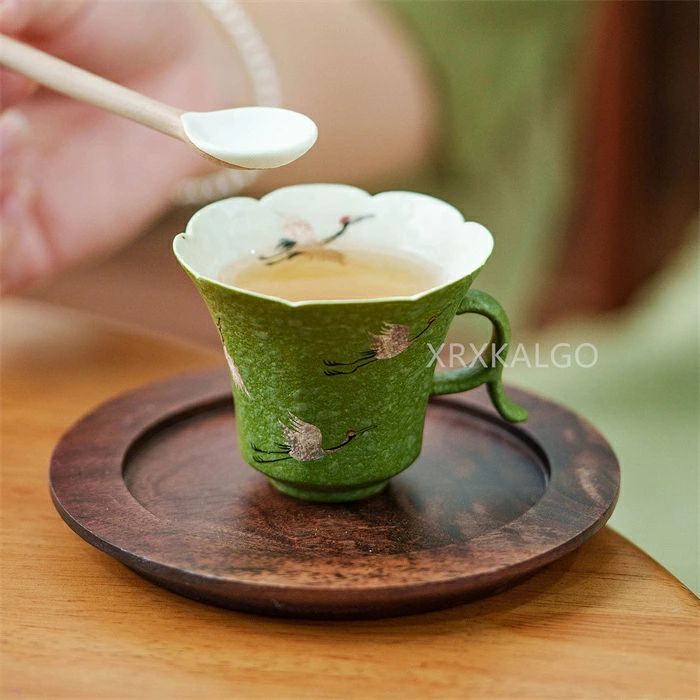 ギフト 茶道 フリーカップ 大容量 鶴舞蒼穹 高級主人杯 エレガント 磁器 手描き 手...