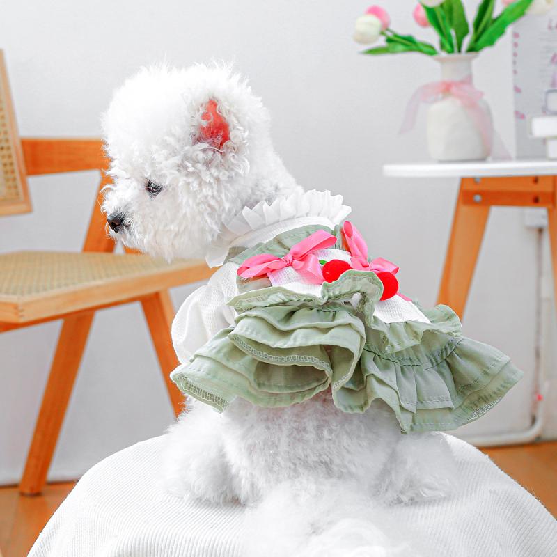 ドッグウェア ペット用品 チェリーケーキ風 春夏 中型犬 ドレス かわいい 犬服 小型犬 ポリエステル お散歩 女の子用 フレアスカ