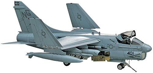 ハセガワ 1/48 アメリカ海軍 A-7D/E コルセアII プラモデル PT47