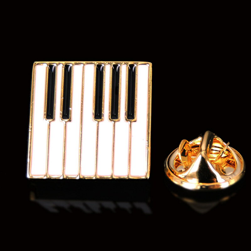ピアノ 鍵盤 ゴールド 楽器 ピンズ 合金製 バタフライクラッチ バッジ ラペルピン ブローチ スーツ 可愛い 胸元 面白 グッズ 雑貨 R0100