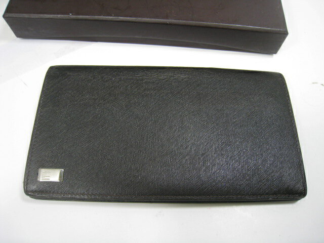 ダンヒル、カード入れつき長財布【中古】