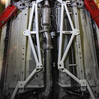 三菱ランサーエボリューションX(CZ4A)フロアサブフレーム