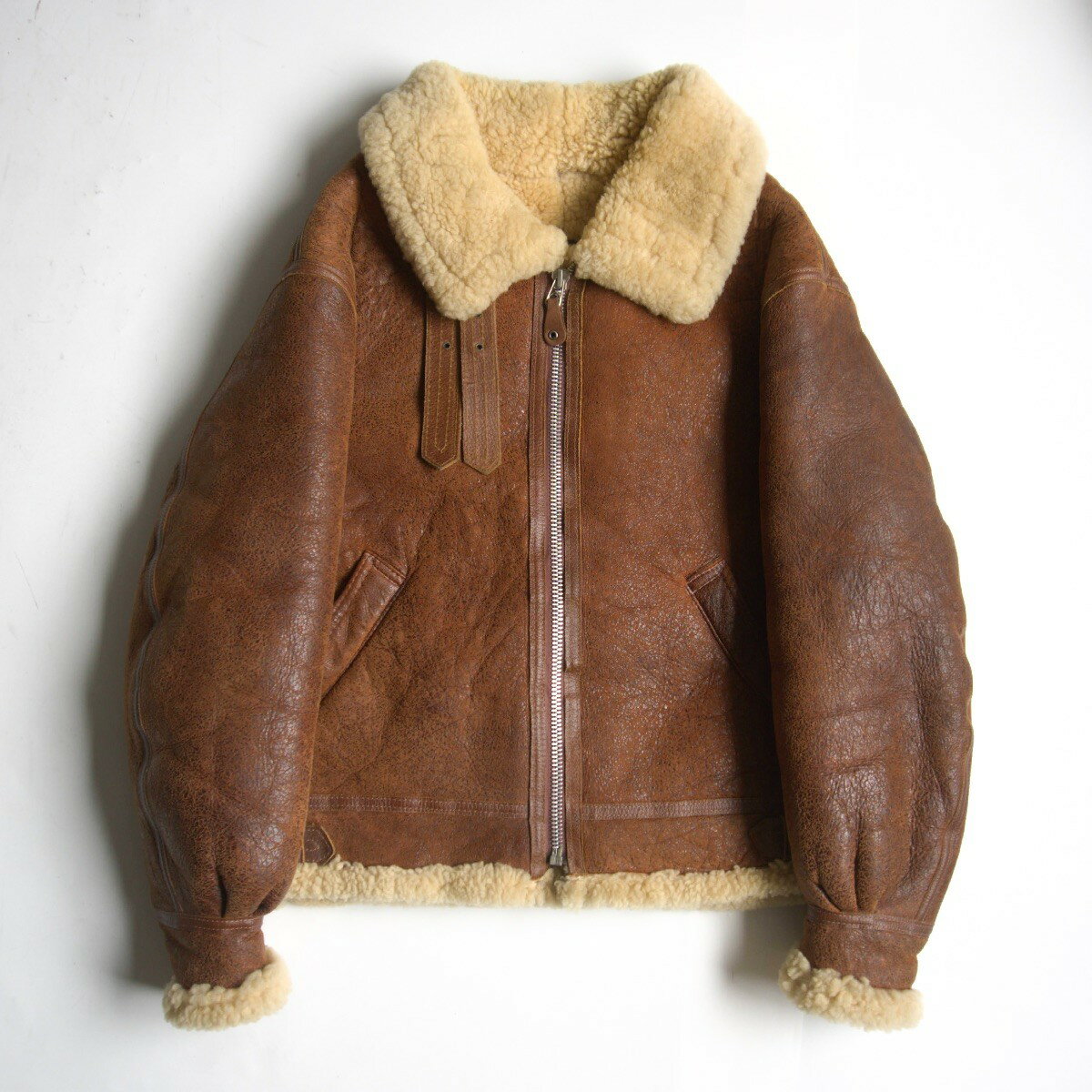 【雰囲気抜群】AVIREX【B-3 ムートンボンバージャケット】40 アヴィレックス フライト レザー ジャケット 25110242