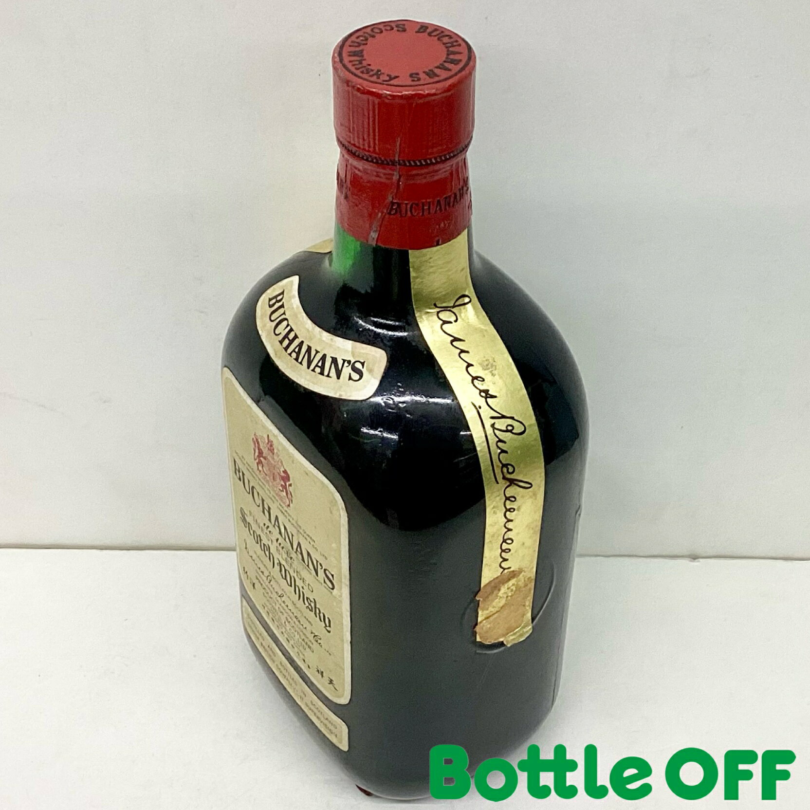 BO楽天市場店のブキャナンズ デラックス ファイネスト　70～80年代　BUCHANAN'S de luxe FINEST BLENDED WHISKY　750ml 43%　ブレンドスコッチウイスキー オールドボトル ヴィンテージウイスキー 【二次流通品】｜アングル3