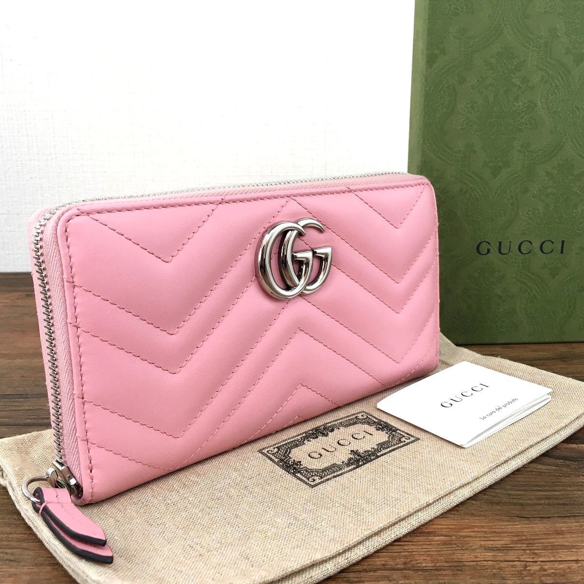 【中古】 送料込み！ 未使用品 GUCCI ジップウォレット 443123 GGマーモント ピンク 箱付き ☆プレゼントにも☆ 80