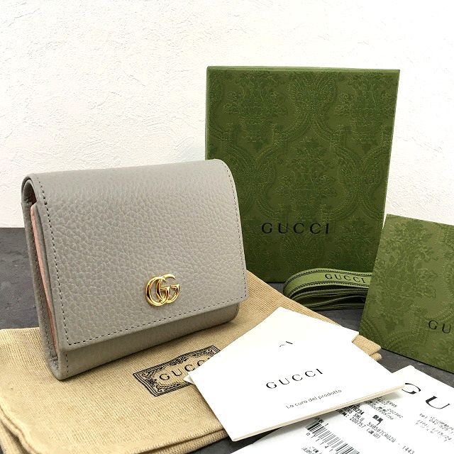 【中古】 送料込み！ 未使用品 GUCCI コンパクトウォレット 598587 ライトグレー ピンク 箱付き ☆プレゼントにも☆ 185