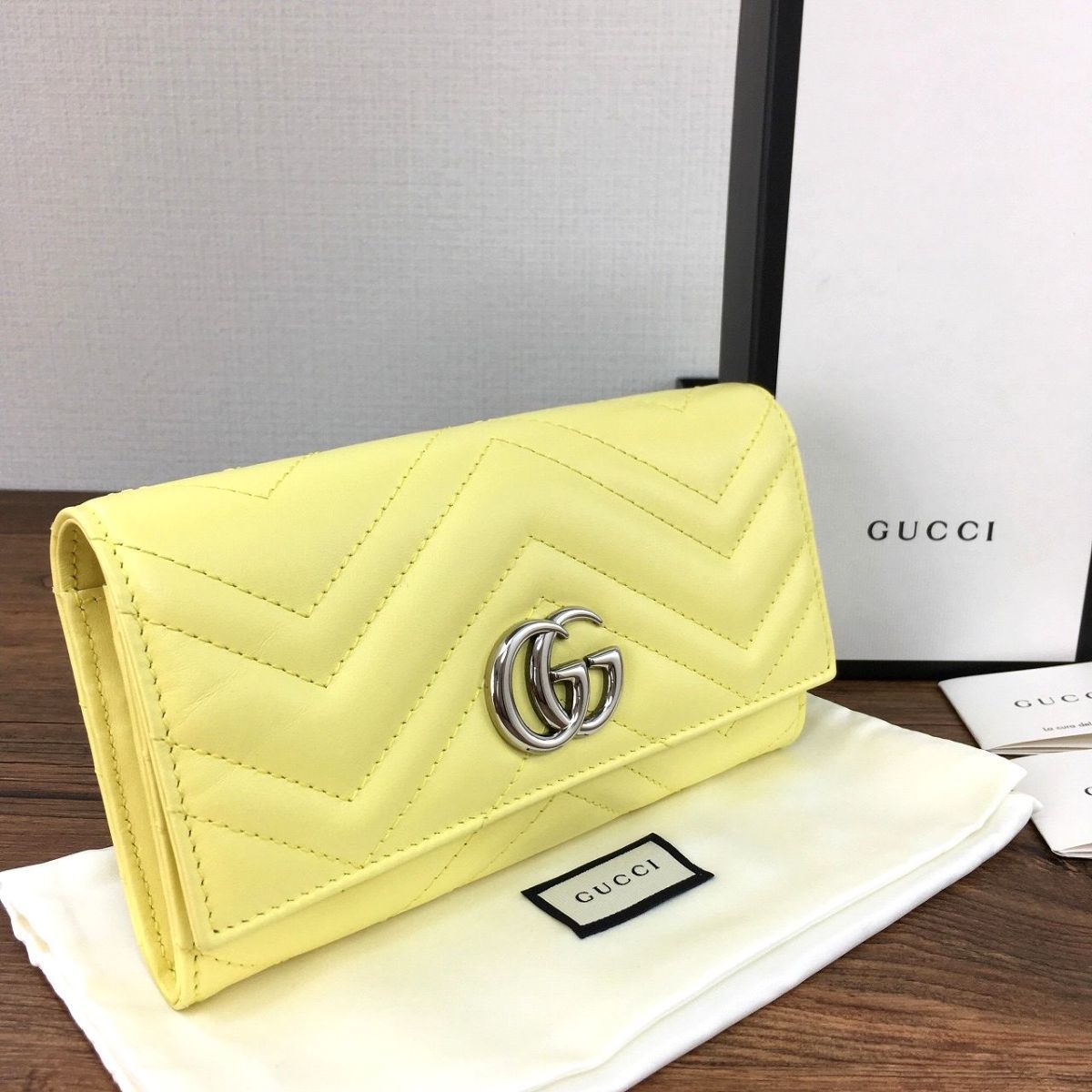 楽天市場】GUCCI 長財布(カラーイエロー)(バッグ・小物 楽天市場】GUCCI 長財布(カラーイエロー)(バッグ・小物