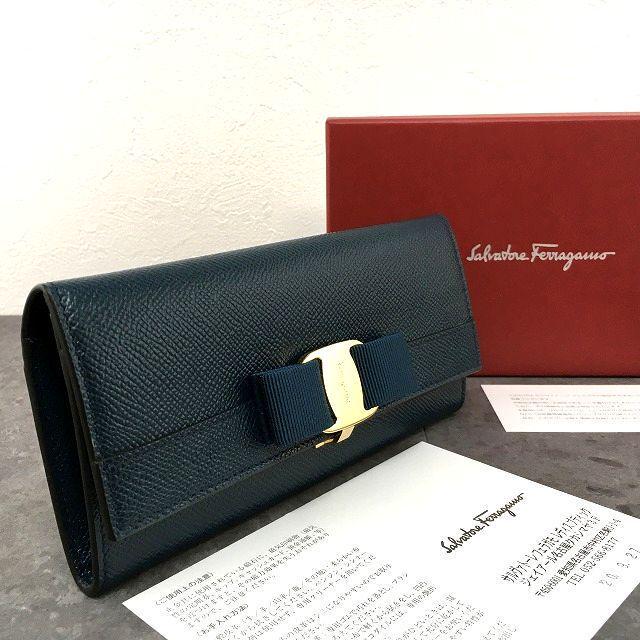 楽天市場】グリーン 緑 長財布(ブランドフェラガモ)の通販 楽天市場】グリーン 緑 長財布(ブランドフェラガモ)の通販