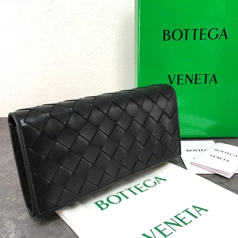 Other - 【中古】 送料込み！ 未使用品 BOTTEGAVENETA 長財布 ブラック 総マキシイントレチャート 295