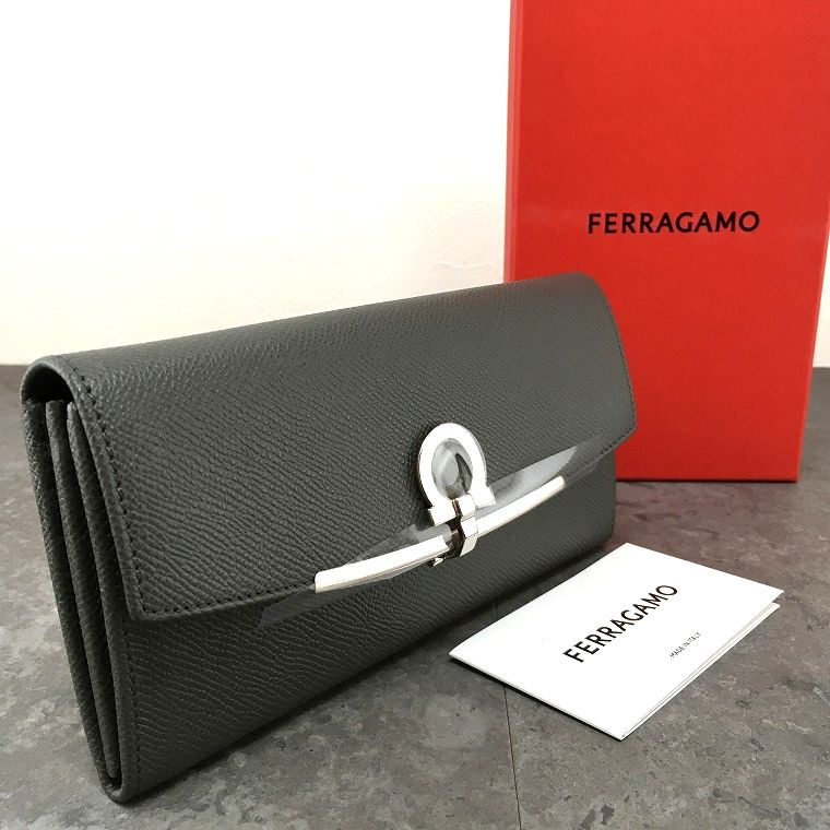 B, C, D, G, J, L, S, T, Z - 【中古】 送料込み！ 未使用品 Salvatore Ferragamo 長財布 22-D150 ガンチーニ グレー ☆プレゼントにも☆ 616