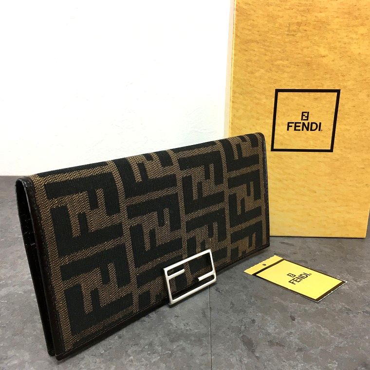 FENDI - 【中古】 送料込み！ 極美品 FENDI 長財布 ズッカ柄 283