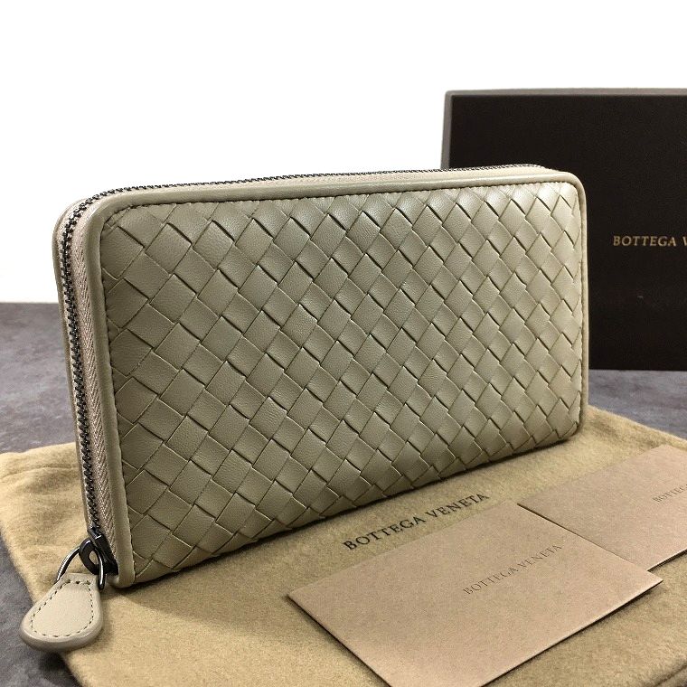 Rakuten - 【中古】 送料込み！ 極美品 BOTTEGAVENETA ジップウォレット グレージュ 総イントレチャート 275