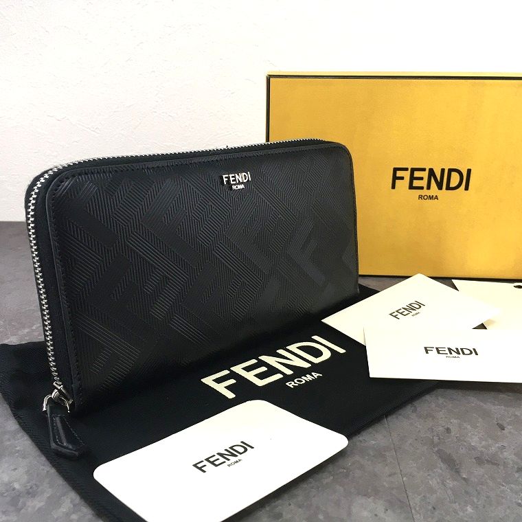 楽天市場】FENDI フェンディ ラウンドファスナー長財布の通販