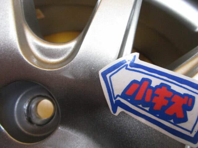 中古ホイールタイヤ4本セット185/65R152017年製7分山程度中古社外ハートボイスバトラ15x6J+535H114.3中古スタッドレスタイヤオートバックスノーストレックN3i