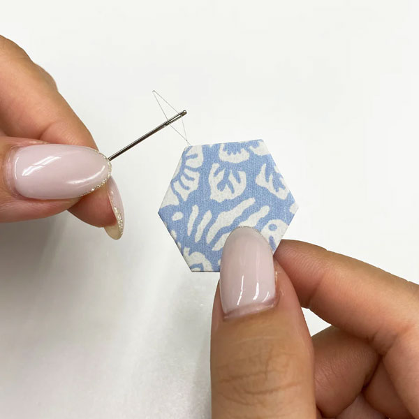 Cohana（コハナ）榛原千代紙の糸通し【手芸 糸通し器 おしゃれ かわいい 手芸用品 ...