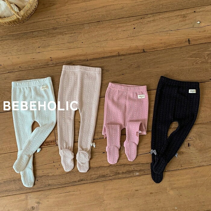 オルセンオルセンでは仲介業者などを介さず 韓国のbebe holic社から直接取り引きを行い販売をしております シーズン中の全商品を取り扱う事を bebe holic社から許可を受けている認定販売店です image Information素材コットン ※サイズには個体差がある場合があり、若干のサイズの誤差が生じる場合が御座います ※商品の画像は出来る限り実物に近づけるよう配慮しておりますが、お使いのモニターや ご覧になる環境によりましては色の見え方に差が出る場合が御座います その他のbebe holicの商品はコチラ 《オルセンオルセンキーワード》韓国子供服 韓国ファッション Bebeholic ベベホリック　出産祝い オルセンオルセン キッズ 男の子 女の子 ユニセックス 赤ちゃん ベビー アースカラー ナチュラル オシャレ シンプル きれいめ キレイ かわいい くすみカラー おしゃれ プチプラ 安い お着替え 出産祝い 誕生日 プレゼント 記念 幼稚園 保育園 小学校 通園 おでかけ