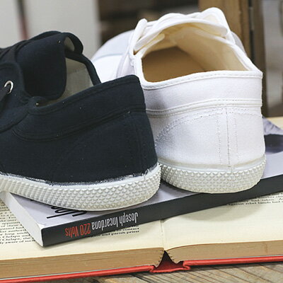 【★期間限定特別価格★ 】 【★あす楽★】Czechoslovakian Traning shoes 旧チェコスロバキア軍 トレーニングシューズ メンズ レディース スニーカー sneaker