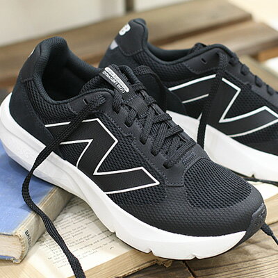 楽天オマケ des shoes and bag◆【2025年春夏新作】【日本正規取扱店】 new balance DynaSoft 800 v1 DB1（BLACK）UA800ダイナソフト 800 ブラック ユニセックスモデル