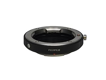 【中古】（非常に良い）FUJIFILM Mマウントアダプター Xマウント用 F MM ADAPTER【メーカー名】【メーカー型番】【ブランド名】富士フイルム【商品説明】FUJIFILM Mマウントアダプター Xマウント用 F MM ADAPTERこちらの商品は中古品となっております。 画像はイメージ写真ですので 商品のコンディション・付属品の有無については入荷の度異なります。 買取時より付属していたものはお付けしておりますが付属品や消耗品に保証はございません。 商品ページ画像以外の付属品はございませんのでご了承下さいませ。 中古品のため使用に影響ない程度の使用感・経年劣化（傷、汚れなど）がある場合がございます。 また、中古品の特性上ギフトには適しておりません。 当店では初期不良に限り 商品到着から7日間は返品を受付けております。 他モールとの併売品の為 完売の際はご連絡致しますのでご了承ください。 プリンター・印刷機器のご注意点 インクは配送中のインク漏れ防止の為、付属しておりませんのでご了承下さい。 ドライバー等ソフトウェア・マニュアルはメーカーサイトより最新版のダウンロードをお願い致します。 ゲームソフトのご注意点 特典・付属品・パッケージ・プロダクトコード・ダウンロードコード等は 付属していない場合がございますので事前にお問合せ下さい。 商品名に「輸入版 / 海外版 / IMPORT 」と記載されている海外版ゲームソフトの一部は日本版のゲーム機では動作しません。 お持ちのゲーム機のバージョンをあらかじめご参照のうえ動作の有無をご確認ください。 輸入版ゲームについてはメーカーサポートの対象外です。 DVD・Blu-rayのご注意点 特典・付属品・パッケージ・プロダクトコード・ダウンロードコード等は 付属していない場合がございますので事前にお問合せ下さい。 商品名に「輸入版 / 海外版 / IMPORT 」と記載されている海外版DVD・Blu-rayにつきましては 映像方式の違いの為、一般的な国内向けプレイヤーにて再生できません。 ご覧になる際はディスクの「リージョンコード」と「映像方式※DVDのみ」に再生機器側が対応している必要があります。 パソコンでは映像方式は関係ないため、リージョンコードさえ合致していれば映像方式を気にすることなく視聴可能です。 商品名に「レンタル落ち 」と記載されている商品につきましてはディスクやジャケットに管理シール（値札・セキュリティータグ・バーコード等含みます）が貼付されています。 ディスクの再生に支障の無い程度の傷やジャケットに傷み（色褪せ・破れ・汚れ・濡れ痕等）が見られる場合がありますので予めご了承ください。 2巻セット以上のレンタル落ちDVD・Blu-rayにつきましては、複数枚収納可能なトールケースに同梱してお届け致します。 トレーディングカードのご注意点 当店での「良い」表記のトレーディングカードはプレイ用でございます。 中古買取り品の為、細かなキズ・白欠け・多少の使用感がございますのでご了承下さいませ。 再録などで型番が違う場合がございます。 違った場合でも事前連絡等は致しておりませんので、型番を気にされる方はご遠慮ください。 ご注文からお届けまで 1、ご注文⇒ご注文は24時間受け付けております。 2、注文確認⇒ご注文後、当店から注文確認メールを送信します。 3、お届けまで3-10営業日程度とお考え下さい。 　※海外在庫品の場合は3週間程度かかる場合がございます。 4、入金確認⇒前払い決済をご選択の場合、ご入金確認後、配送手配を致します。 5、出荷⇒配送準備が整い次第、出荷致します。発送後に出荷完了メールにてご連絡致します。 　※離島、北海道、九州、沖縄は遅れる場合がございます。予めご了承下さい。 当店ではすり替え防止のため、シリアルナンバーを控えております。 万が一すり替え等ありました場合は然るべき対応をさせていただきます。 お客様都合によるご注文後のキャンセル・返品はお受けしておりませんのでご了承下さい。 電話対応はしておりませんので質問等はメッセージまたはメールにてお願い致します。