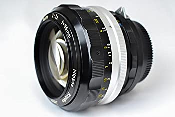 【中古】ニコン NIKKOR-S Auto 55mm f1.2【メーカー名】ニコン【メーカー型番】【ブランド名】Nikon【商品説明】この度は当商品をご覧いただき、誠にありがとうございます。 商品状態について 通常使用による使用感・経年劣化（傷、汚れなど）がございますが、ご使用いただく分には問題ございません。 初期不良について 当店では、商品到着後1週間以内にご連絡をいただいた初期不良につきましては、 返品・交換・修理にて対応させていただいております。 万が一不具合がございました場合は、お早めにご連絡ください。 商品の色味について お使いのモニター設定やお部屋の照明環境等により、 実際の商品と色味が異なって見える場合がございます。 あらかじめご了承くださいますようお願いいたします。 在庫について 当商品は他モールとの併売商品となっております。 そのため、ご注文のタイミングによっては在庫切れとなる場合がございます。 その際は、速やかにご連絡させていただきますので、あらかじめご了承ください。 発送について ご注文確認後、順次発送の手配を行っております。 お届けまでの目安は、3-10日程度となります。 ご注文からお届けまでの流れ 1．ご注文 　ご注文は24時間受け付けております。 2．ご注文確認 　ご注文後、当店よりご注文確認メールをお送りいたします。 3．発送準備期間 　お届けまで3-10営業日程度を目安にお考えください。 　※海外在庫品の場合は、3週間程度お時間をいただく場合がございます。 4．ご入金確認 　前払い決済をご選択の場合は、ご入金確認後に発送手配を行います。 5．出荷 　配送準備が整い次第、商品を出荷いたします。 　発送後は、出荷完了メールにてご案内いたします。 ご注意事項 ・お客様都合によるご注文後のキャンセル・返品はお受けしておりません。 ・誠に恐れ入りますが、電話での対応は行っておりません。 　ご質問やお問い合わせは、メッセージまたはメールにてお願いいたします。 ご不明な点がございましたら、お気軽にお問い合わせください。 最後までお読みいただき、誠にありがとうございます。