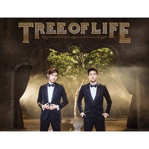 【中古】（非常に良い）東方神起 『LIVE TOUR 2014 〜TREE〜』 ツアーパンフレット