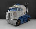 【中古】トランスフォーマー ユニバース/クラシック ウルトラマグナスvsスカイワープ バトル・フォー・オートボット・シティ